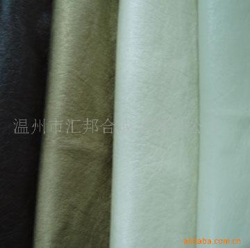 服装革