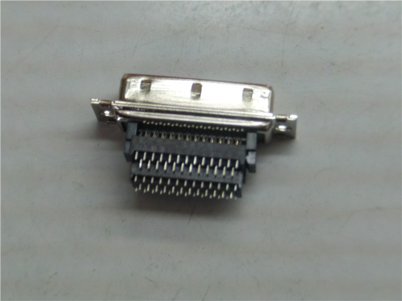 供应连接器D-SUB100PIN焊线