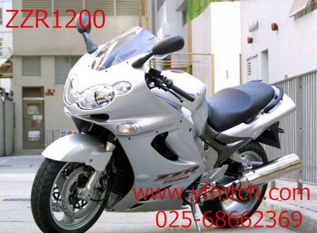 供应川崎ZZR1200 摩托车 特价:4500元