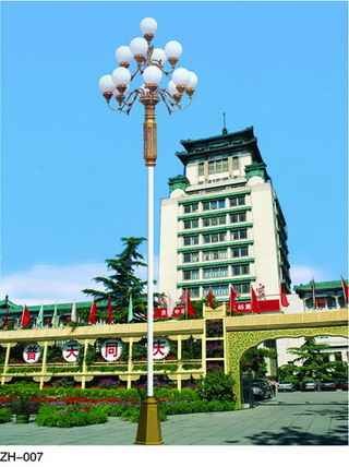 郑州太阳能路灯 中华灯 商汇圆节能
