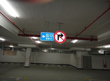 韶关热熔划线_道路划线_车位划线_热熔标线_停车场划线，专业停车场规划及施工