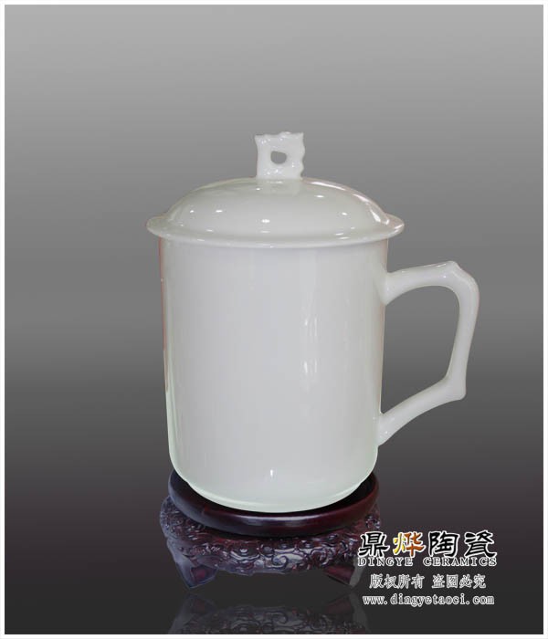 供应景德镇厂家生产骨质瓷杯子，会议茶杯，促销杯子，纪念茶杯