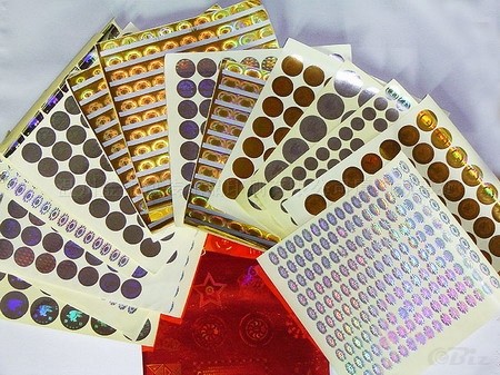 供应激光标志、防伪标签、激光商标