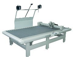 供应电脑裁皮机