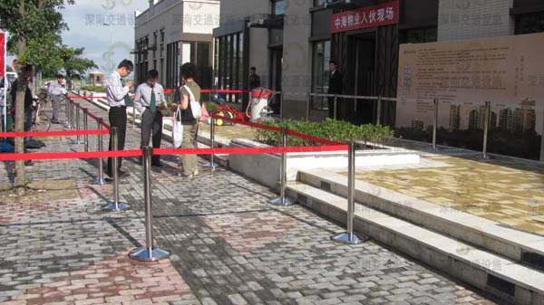 供应O型车位锁 手动车位锁 遥控车位锁