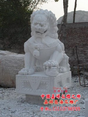 供应狮子,石狮子,汉白玉石雕石狮子