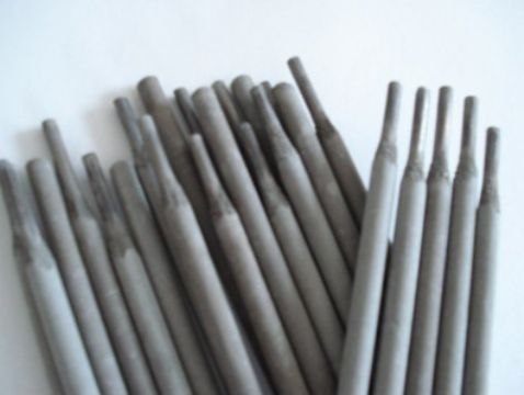 供应D502耐磨堆焊焊条