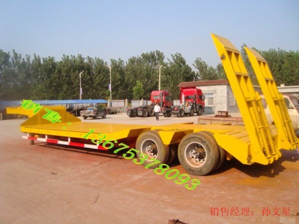 供应挖掘机运输半挂车 装载机运输半挂车