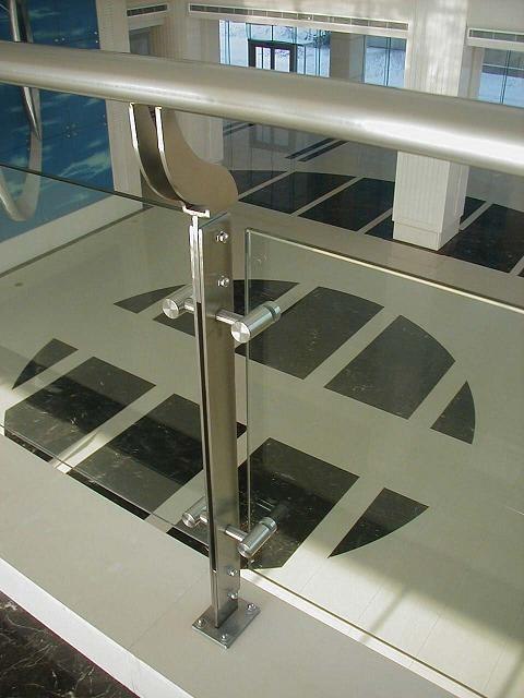 供应304不锈钢车站扶手