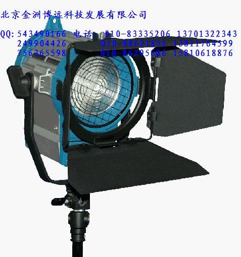DTW-150W透射式聚光灯