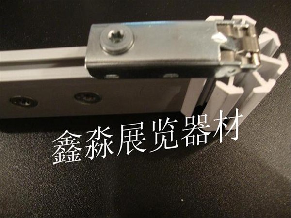 供应厂家直销展览三卡锁,三卡锁,全国最低价三卡勾锁,联板三卡锁