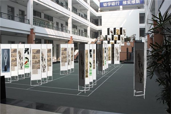 供应学校展览宣传屏风,展画展板屏风,校园展览展出屏风,校园布展屏风