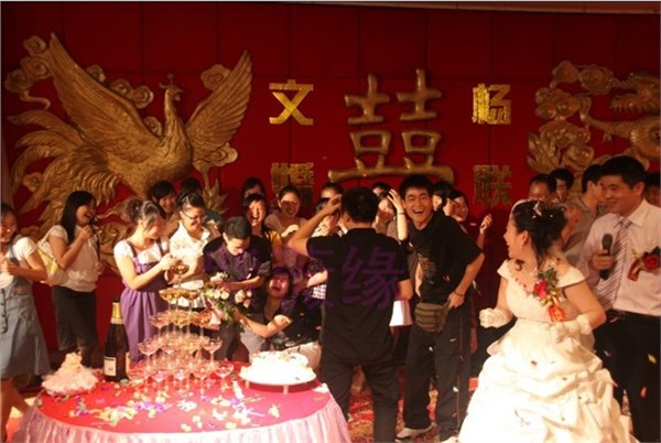 ●★★深圳婚礼摄影摄像 深圳DV制作 开业庆典摄像 DV出租 深圳企业宣传片制作