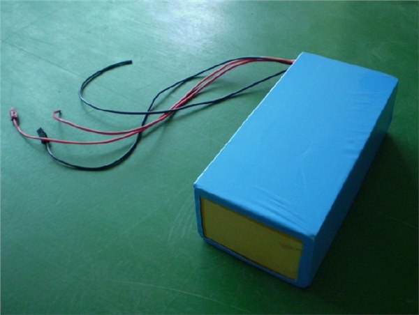 供应24V-20AH磷酸铁锂电池