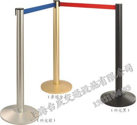 供应黑色伸缩围栏  拉丝伸缩围栏 重庆伸缩围栏