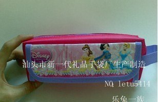供应学生米奇笔盒