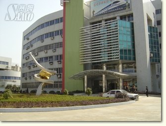 供应耐磨地坪，地面硬化剂