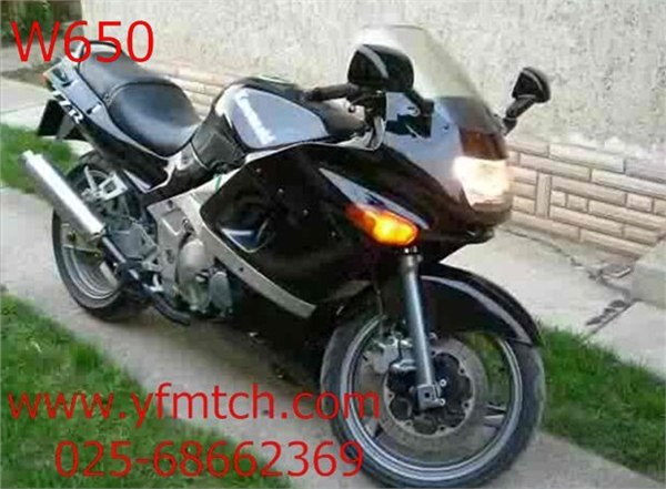 供应进口川崎W650摩托车 特价:4500元