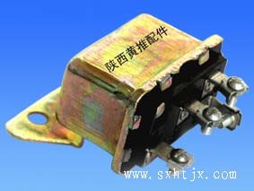 安全继电器