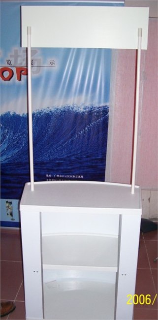 供应展示器材,PP吸塑促销台