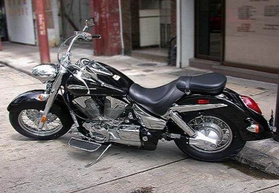 供应本田摩托车HONDA VTX 1300   