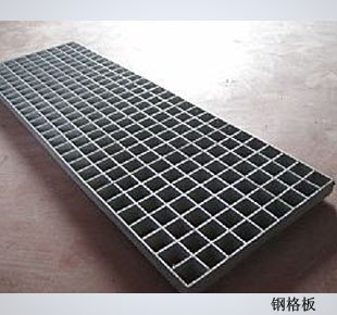 供应各种规格高防腐热镀锌钢格栅板