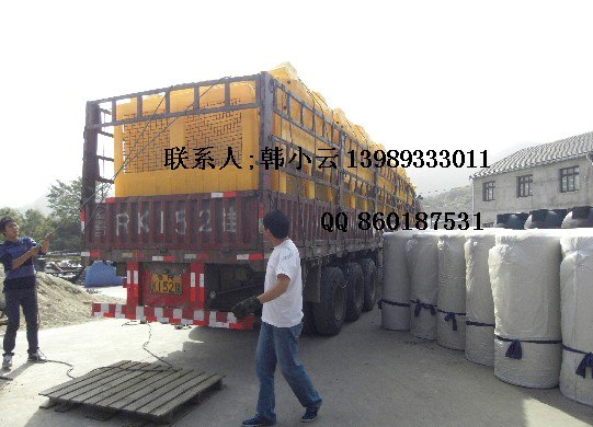 供应厂家直销，施工护栏产品，滚塑围栏，塑胶护栏