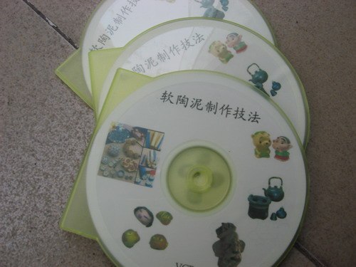 软陶公仔制做光盘公仔教程软陶真人制做教程公仔软陶泥制作方法