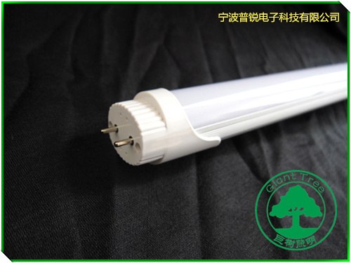 供应新款LED日光灯/灯管 5W/10W/15W/18W