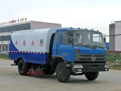 供应东风145扫路车