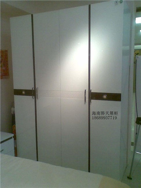 供应海南童装展柜制作海南高档鞋展柜制作厂家