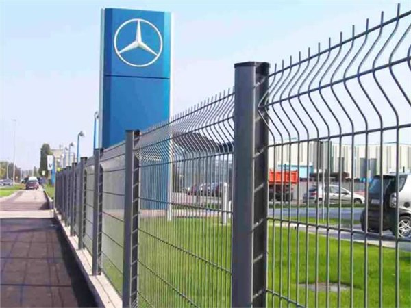 供应沧州小区围栏网o桃型柱护栏网鹏驰厂家o邯郸桃型柱护栏网价格