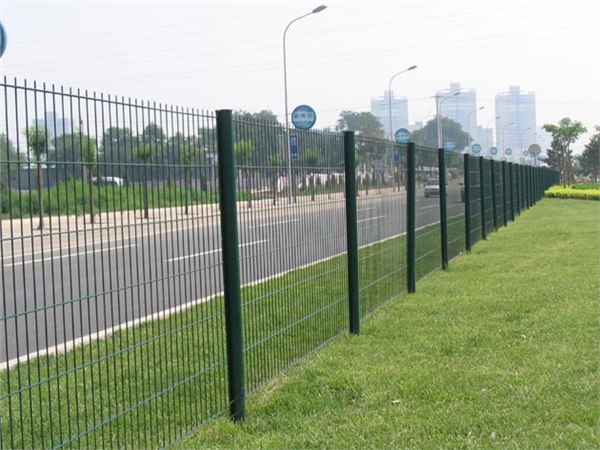 供应公路护栏网