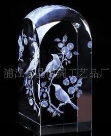 供应蓝光水晶工艺品