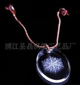 供应绿光水晶工艺品
