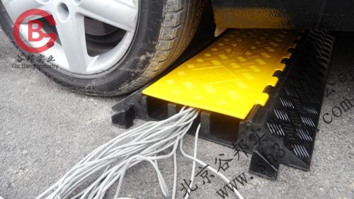 供应办公室辽宁过线槽- 辽宁室内过线槽-办公室过线槽