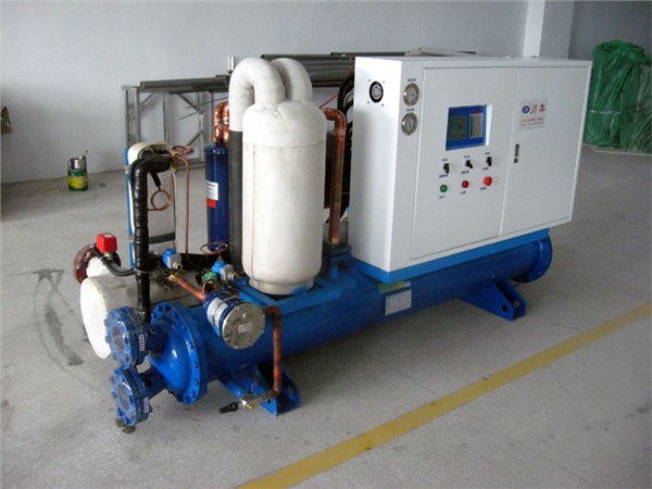 供应水冷螺杆式冷水机产品简介，水冷螺杆式冷水机机组特点