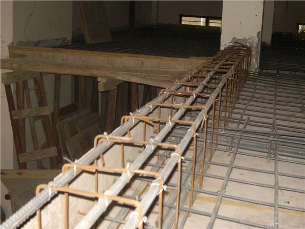 供应北京碳纤维加固专业开门开窗加固公司