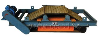 供应铠装永磁带式除铁器