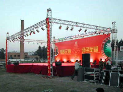 供应桁架`舞台`桌椅`投影仪`LED屏`拱门`灯光音响