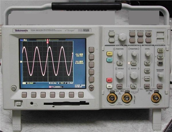 供应超新TDS3032B TDS3032B数字荧光示波器TDS3032B卓巧