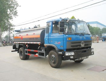 东风145平头油罐车|8到10方液罐车