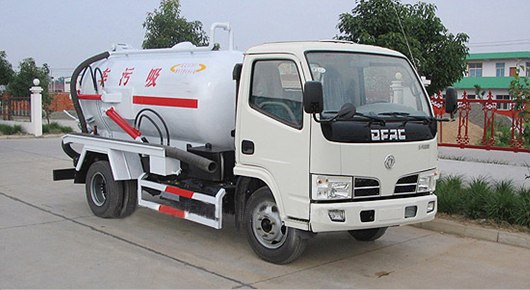 东风福瑞卡小型吸污车|5方吸污车吸粪车低价出售