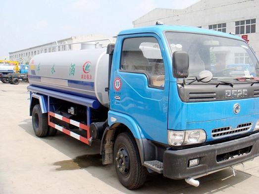 洒水车_绿化洒水车价格|湖北程力汽车|洒水车专业生产厂家|政府定点采购