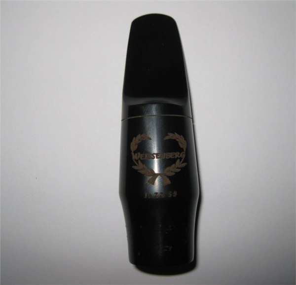供应眼镜/纽扣/水晶/塑料制品专用CO2激光打标机超低价热卖
