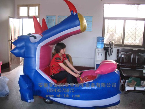 七彩炫灯充气电瓶车
