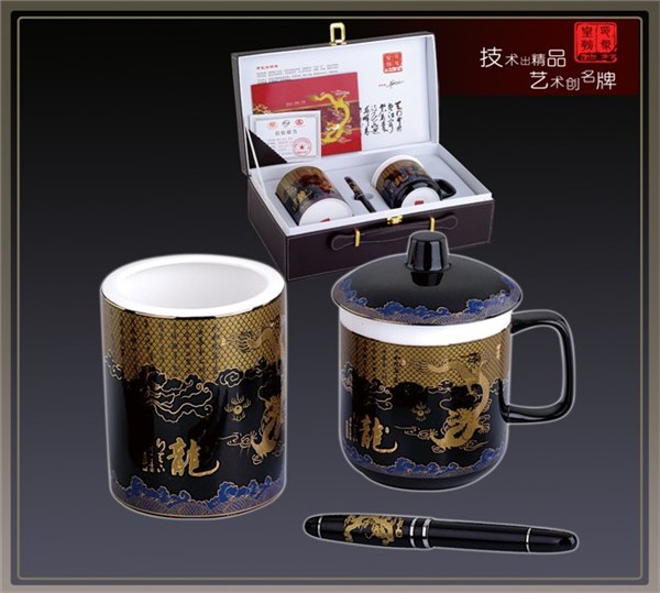 供应龙运中华含笔办公件套（黄、红、黑）
