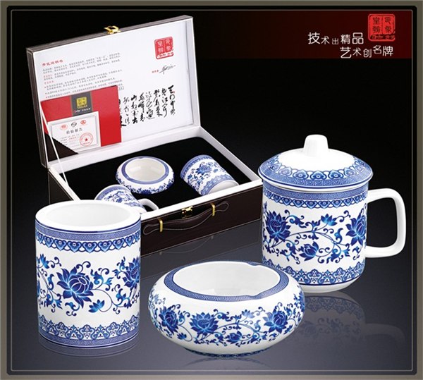 供应立体青花三件套