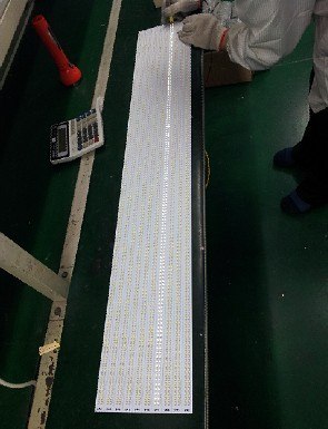 专业LED灯板贴片加工厂