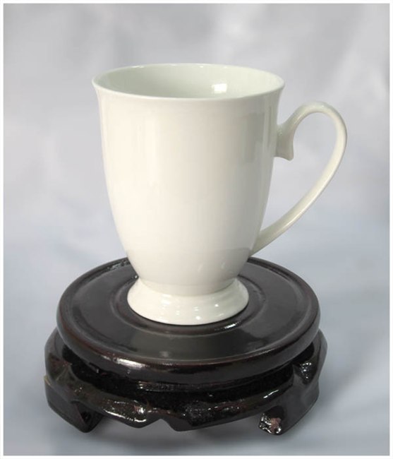 供应景德镇高档骨质瓷茶杯 马克杯 办公用品 活动纪念品